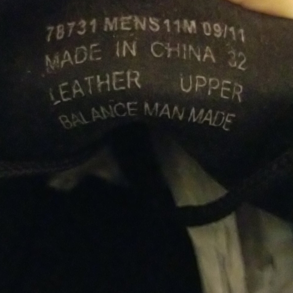 Clarks Wallabees Black Suede Men's Size 11 - Picture 10 of 10